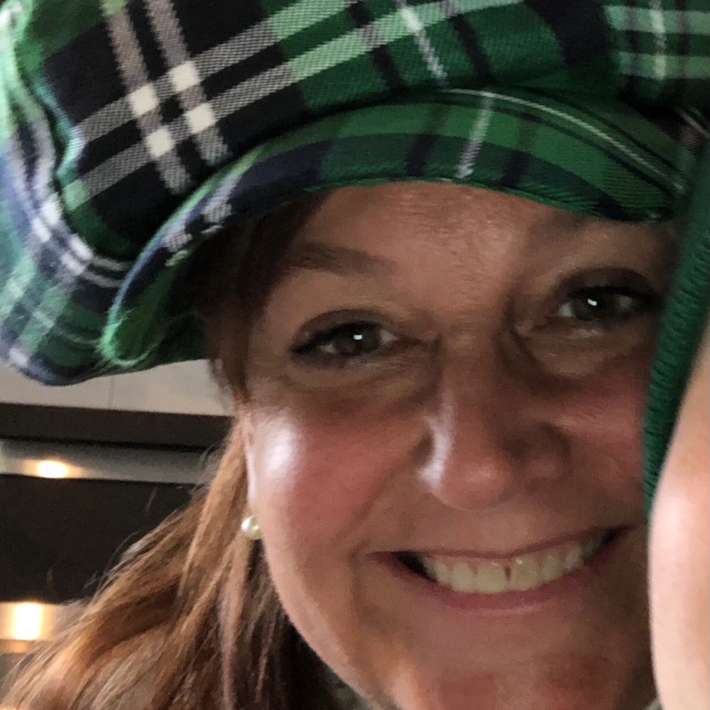Meet your Posher, Denise